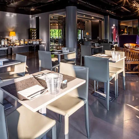 The Aries 酒店 维琴察